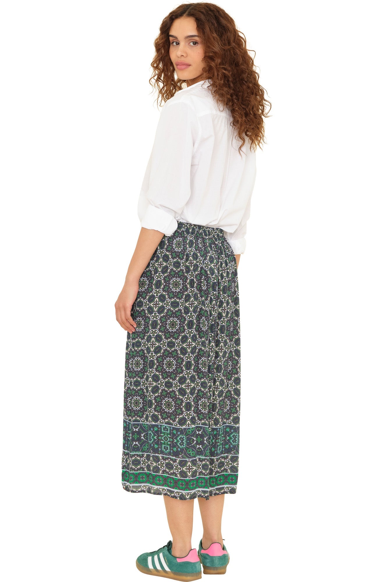 Xirena Yana Skirt in Navy Tile
